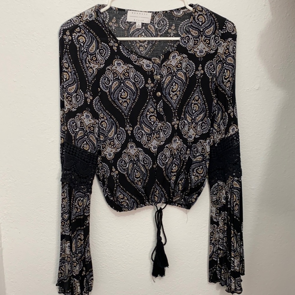 Kendall & Kylie blouse